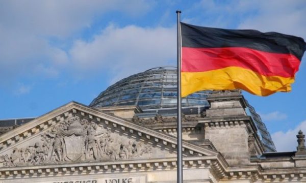 Gjermania mendon se KFOR i nuk duhet të marrë kontrollin në veri