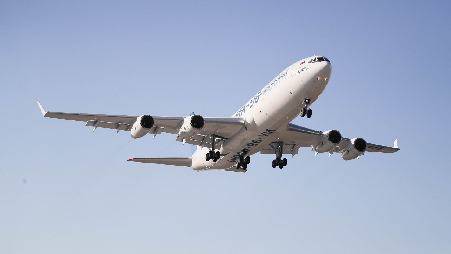 Shtetas i Maqedonisë humb jetën gjatë fluturimit Çikago Beograd