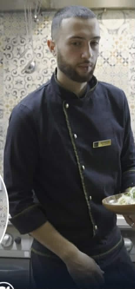 Lindi në Norvegji  u rrit në Kanada  zgjodhi të jetojë në Shkup  E solli pasioni për kuzhinën dhe dashuria për atdheun