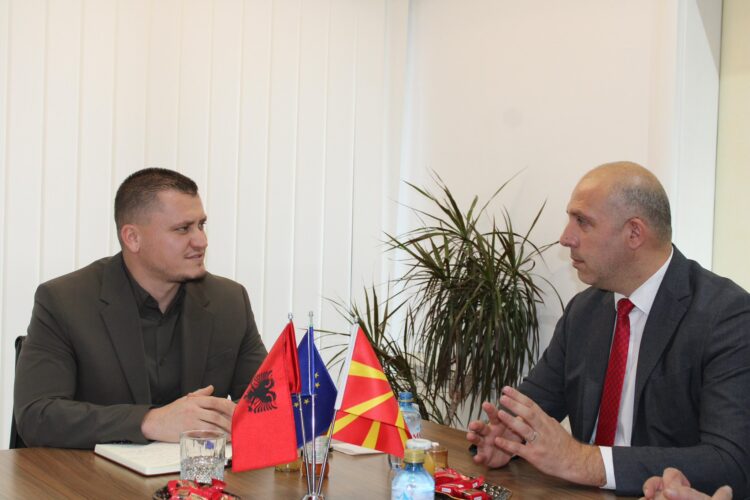Kryetari i komunës së Haraçinës  Beqiri priti kryetarin e komunës së Likovës  Arifi  diskutuan për sfidat dhe projektet e përbashkëta në shërbim të qytetarëve