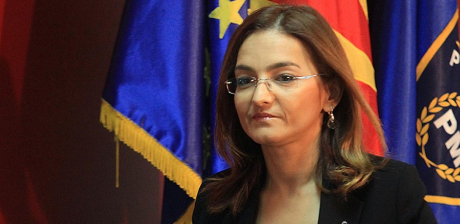 Ish ministrja e Brendshme pret drejtësi pas pyetjeve serioze të GJEDNJ për gjyqin e Mercedesit