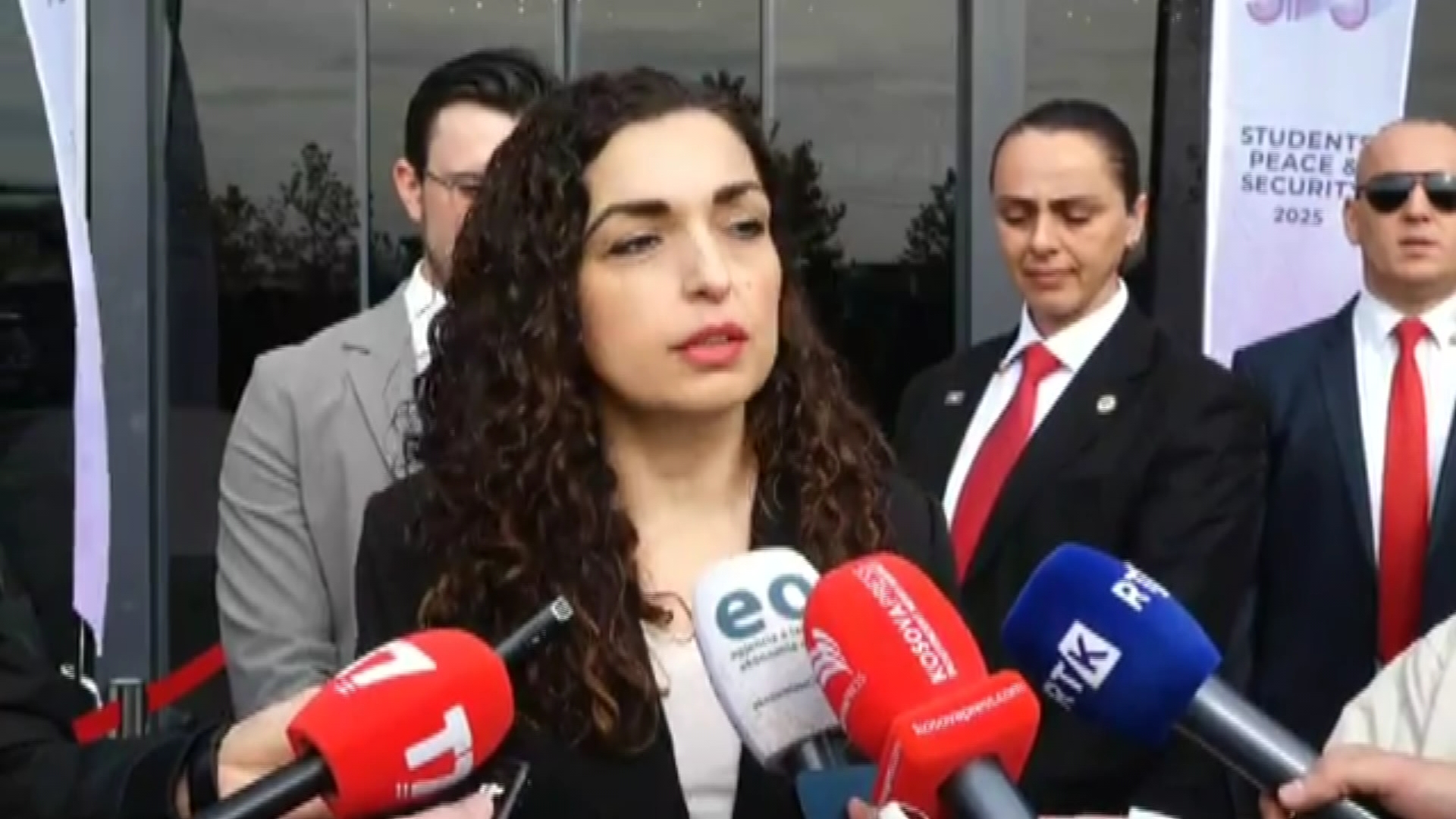 Kosovë  Osmani me apel për formimin e komisioneve  Vonesën 9 mujore e shkaktuan partitë