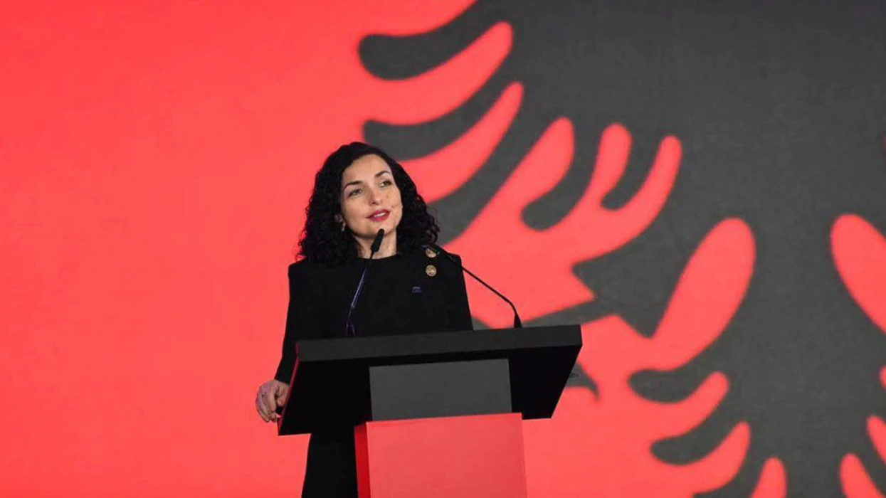 Osmani uron 28 Nëntorin  Historia jonë është shkruar me gjak e guxim