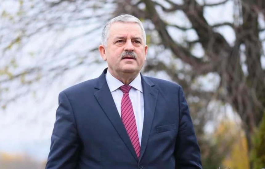 LDK përsëri e lë jashtë liste Agim Veliun  pavarësisht që ai kërkoi publikisht ta kandidojnë për deputet