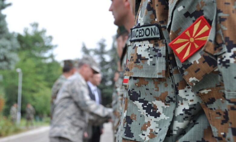 Nga 45 oficerë të pranuar në konkursin e Armatës së Maqedonisë së Veriut  vetëm një shqiptar
