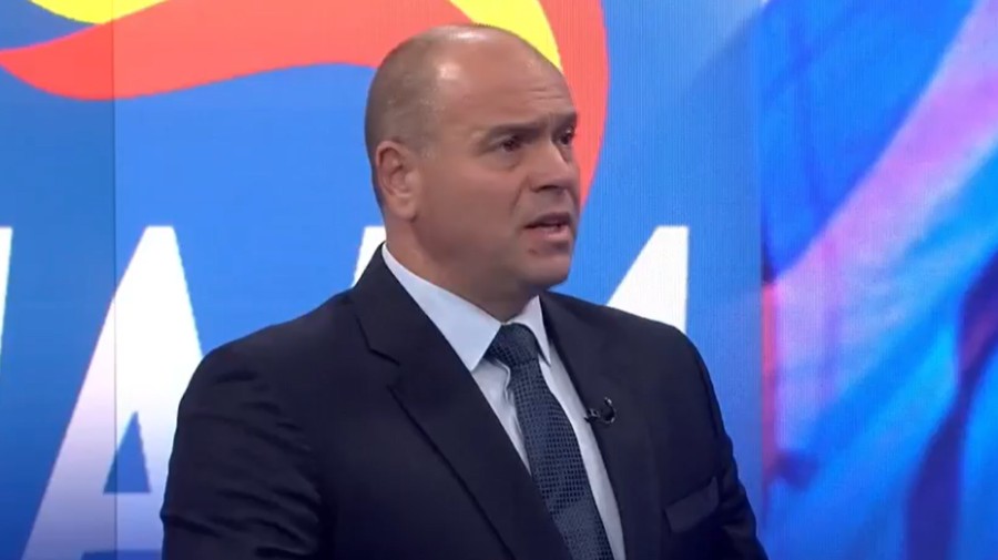 Dimitrievski  Maqedonia nuk ka kushte për hapjen e kampeve të migrantëve