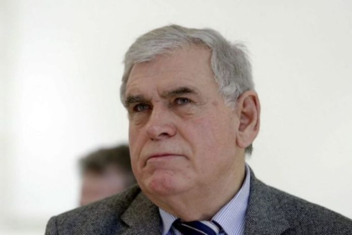 Vllasi  Opozita e ka inat Vjosa Osmanin sepse ka ndarë një  fole  me Albin Kurtin