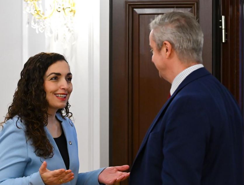 Presidentja dhe ambasadori britanik flasin për zgjedhjet dhe marrëveshjet strategjike