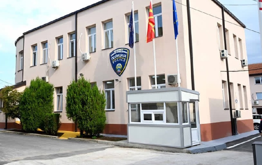 Arrestohet i mituri kumanovar  dyshohet se ka montuar fotografi me përmbajtje eksplicite të një të miture