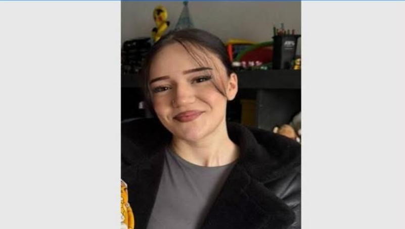 Është zhdukur vajza 14 vjeçare  familja Shala kërkon ndihmë për gjetjen e saj  Shpërndajeni 