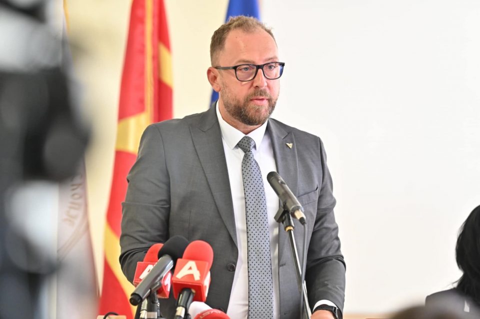 Ljutkov  Është e nevojshme që UNESCO të shohë gjendjen reale në Ohër