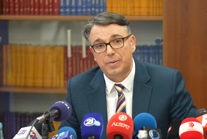 Fillkov me një këmbë jashtë qeverisë  Cilët resorë po diskutohen për këmbim 