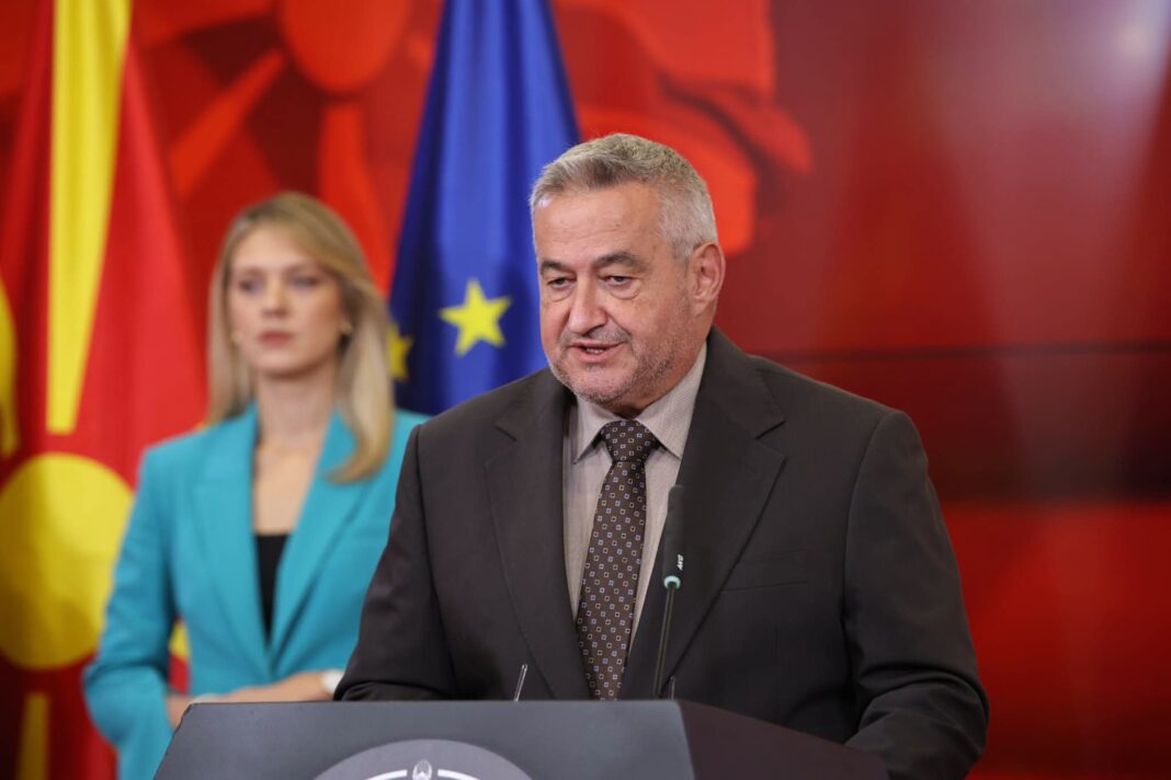 10 maqedonas  0 shqiptar  Klekovski formon Komision njëetnik për sëmundjet malinje