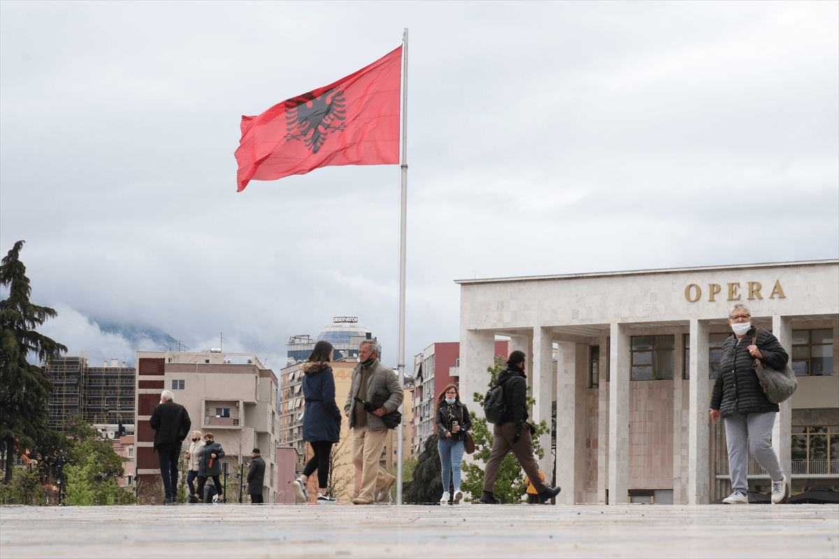 Reagon Lëvizja  Shqipëria Bëhet   Paranojat e pushtetit të Edi Ramës nuk mund të ndajnë shqiptarët