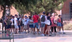 INSTAT  Në Shqipëri më shumë turistë nga Italia se nga Kosova