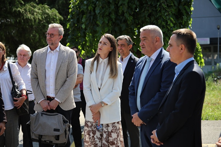 Spitali i Tetovës do të renovohet nga themeli  janë ndarë 74 milionë euro