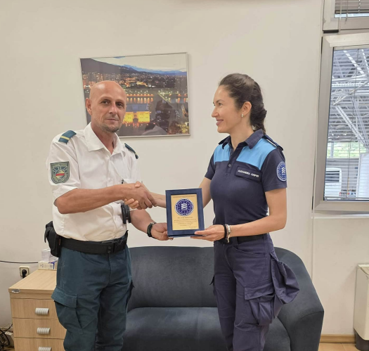 Mirënjohje për Avni Nezirin nga drejtuesja e Policisë së Frontex