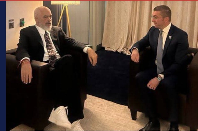 Rama për manifestimin e VMRO së në Pustec  Cirku i nacional folklorizmit ballkanik