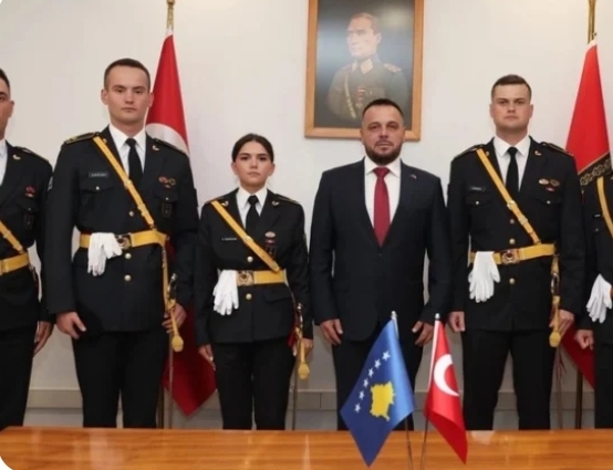 Pesë vite shkollim në Turqi  pesë oficerë të rinj i bashkohen FSK së