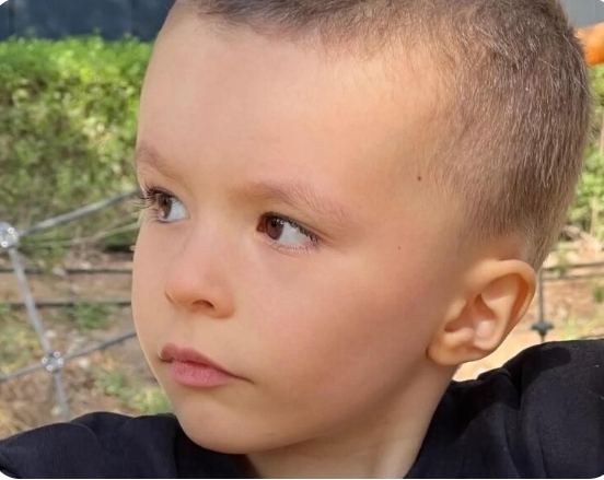Apel humanitar  Troi 5 vjeçar ka nevojë për ndihmën tonë për trajtim intensiv në SHBA
