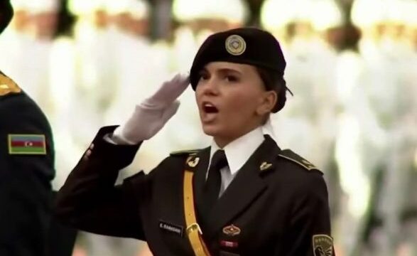 Elmë Ramadani  oficerja nga Kosova në Akademinë Ushtarake të Turqisë  në shërbim të vendit