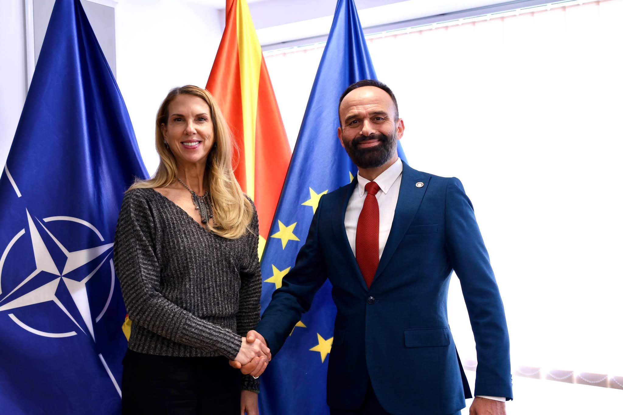 Shasivari takoi ambasadoren amerikane Varnes  në fokus reformat në drejtësi dhe lufta kundër korrupsionit